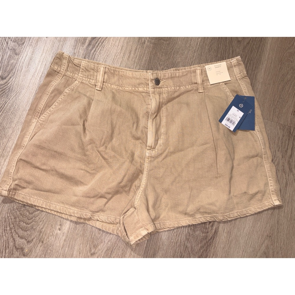 Universal Thread Khaki Tan High Rise Pleated Shorts Womens Size 16 NWT